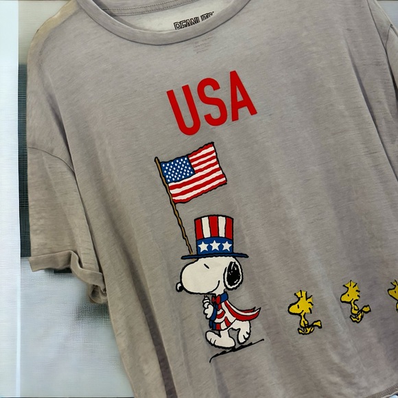 Brand New Burnout Cropped Style Peanuts T-Shirt - Fourth of July, Ladies XL - Picture 8 of 8